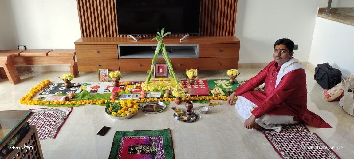Book Best Pandit in Bangalore for all types of pujas with Puja materials. Vedic Pujas | One-Stop Solution | Hassle-Free. Call +918872675118.